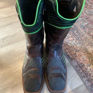 Ariat Men's Dark Brown and Neon Green Western Boots